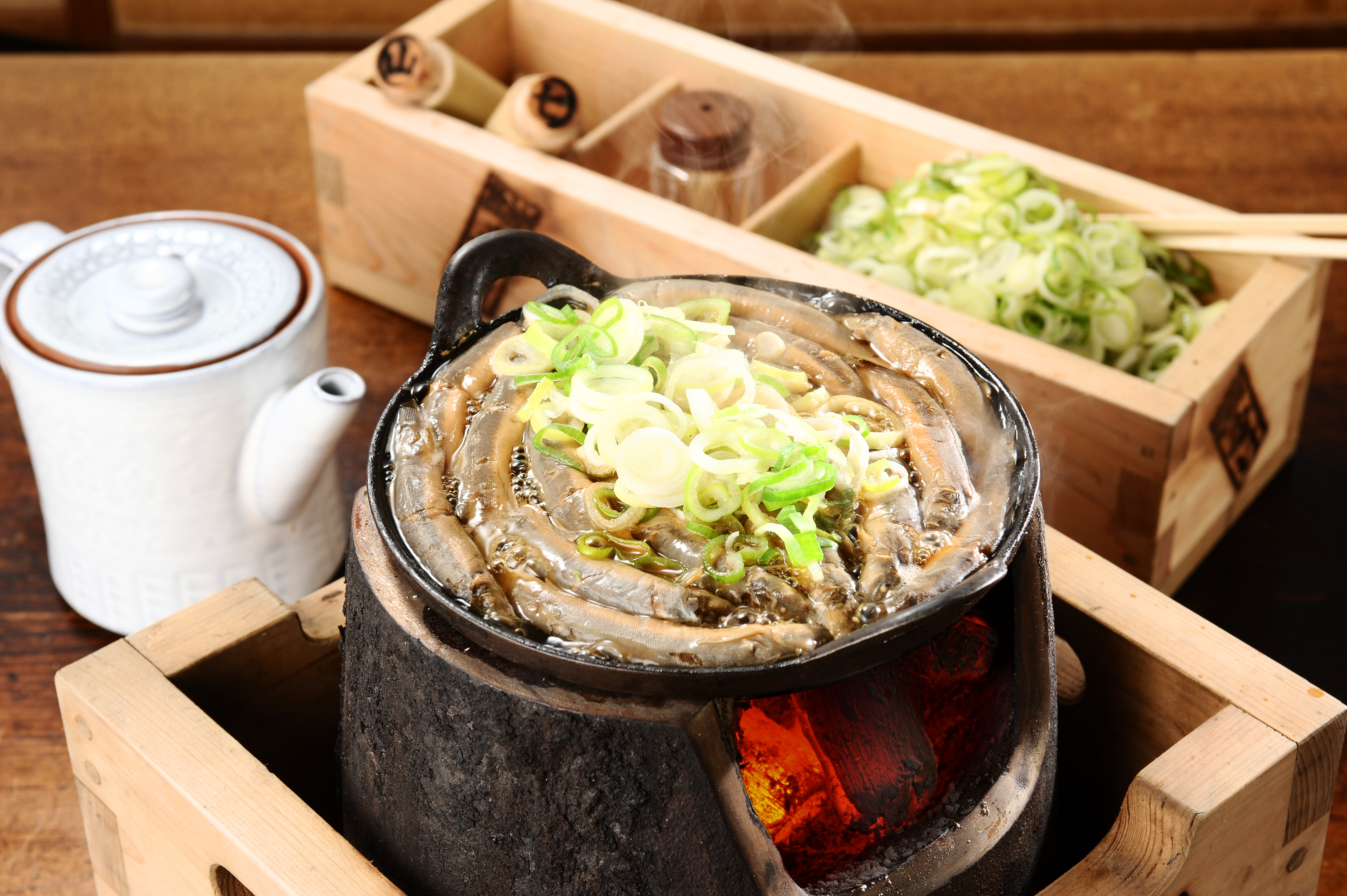 （株）駒形どぜう